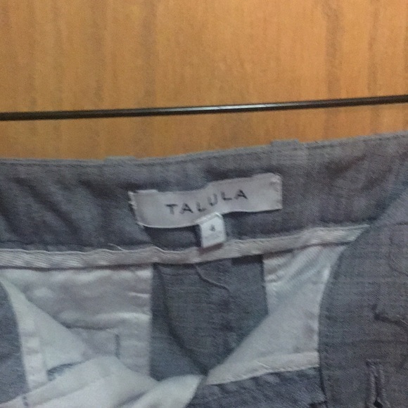 TALULA GREY DRESS SHORTS - Picture 3 of 4